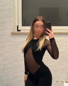 641058315: Chica busca chico en Burgos