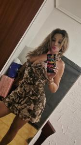 613439052: Travesti en Cáceres