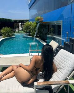 643862891: Chica busca chico en Murcia