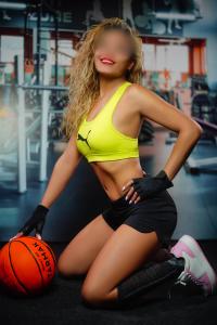 615684423: Chica busca chico en Madrid