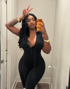 631501907: Chica busca chico en Cuenca