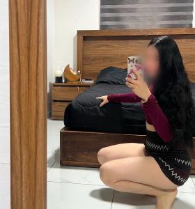 667595510: Chica busca chico en Palencia