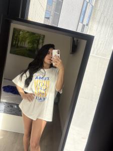 603137037: Chica busca chico en Barcelona