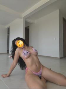 603810052: Chica busca chico en Cuenca