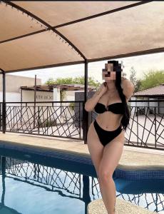 663486749: Chica busca chico en Málaga