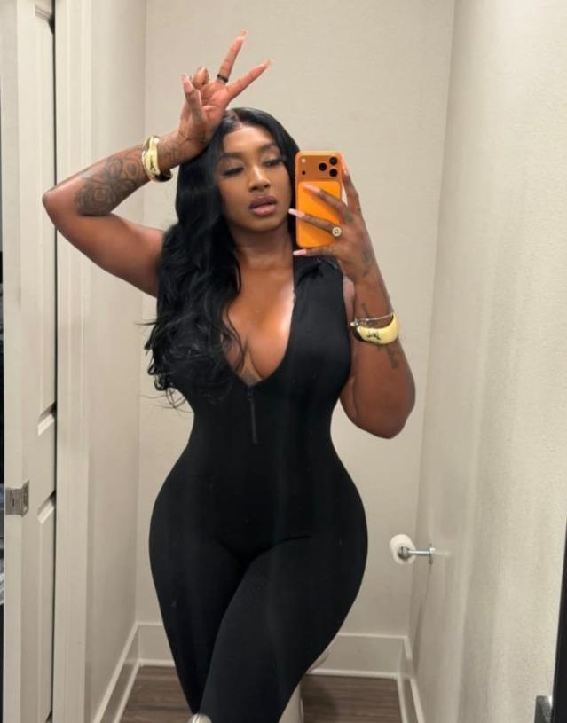 Chica busca chico en Cuenca: 