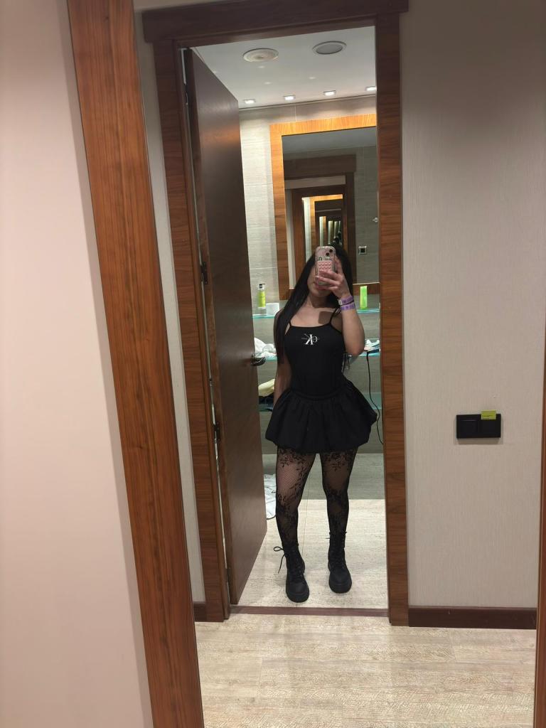 Chica busca chico en Alicante: 