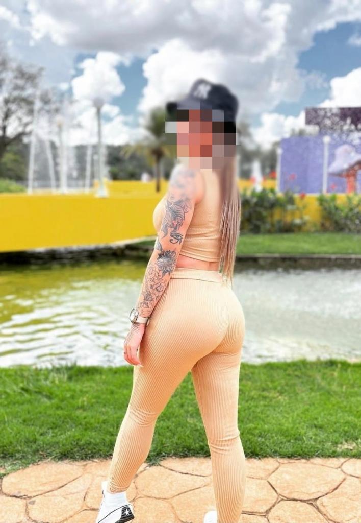 Chica busca chico en Jaén: 