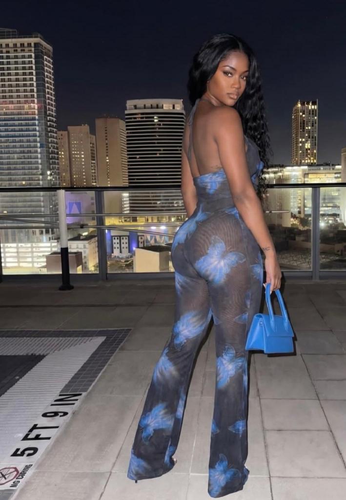 677258078: Chica busca chico en Valladolid