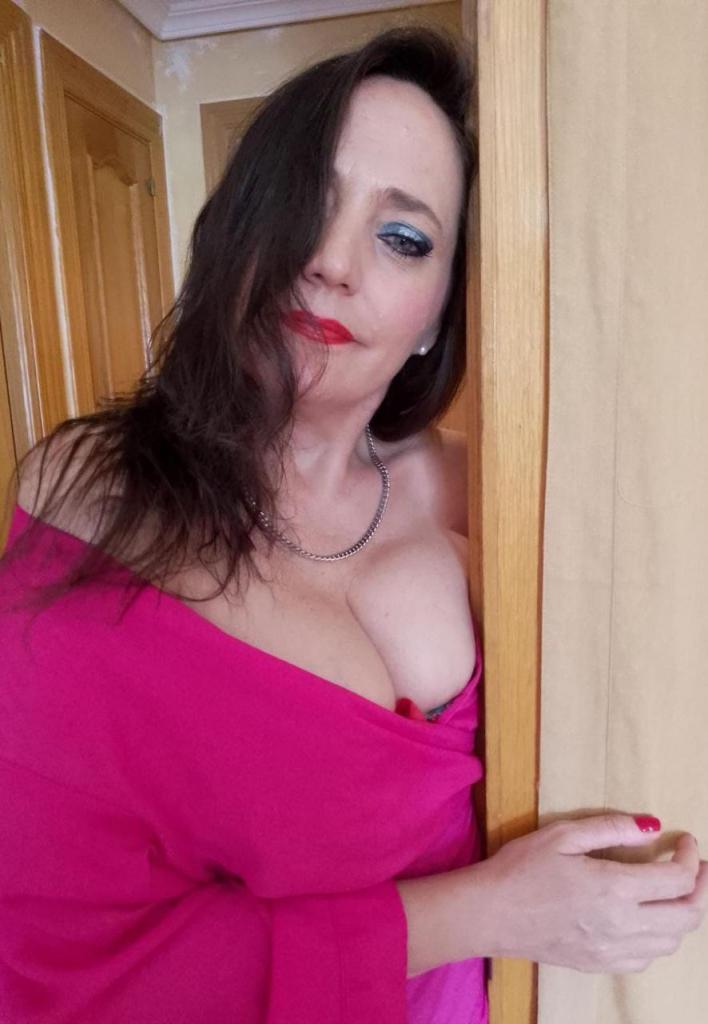 Chica busca chico en Madrid: 