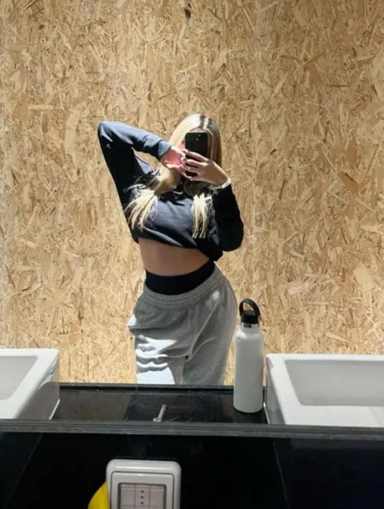 Chica busca chico en Murcia: 