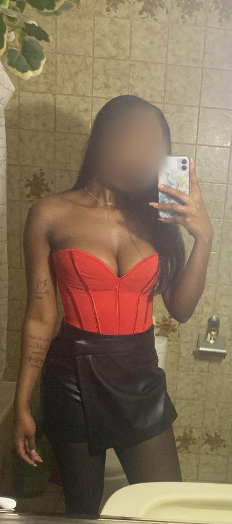 613255342: Chica busca chico en Alicante