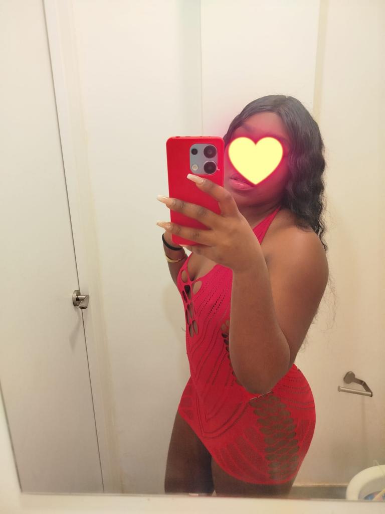 Chica busca chico en Sevilla: 