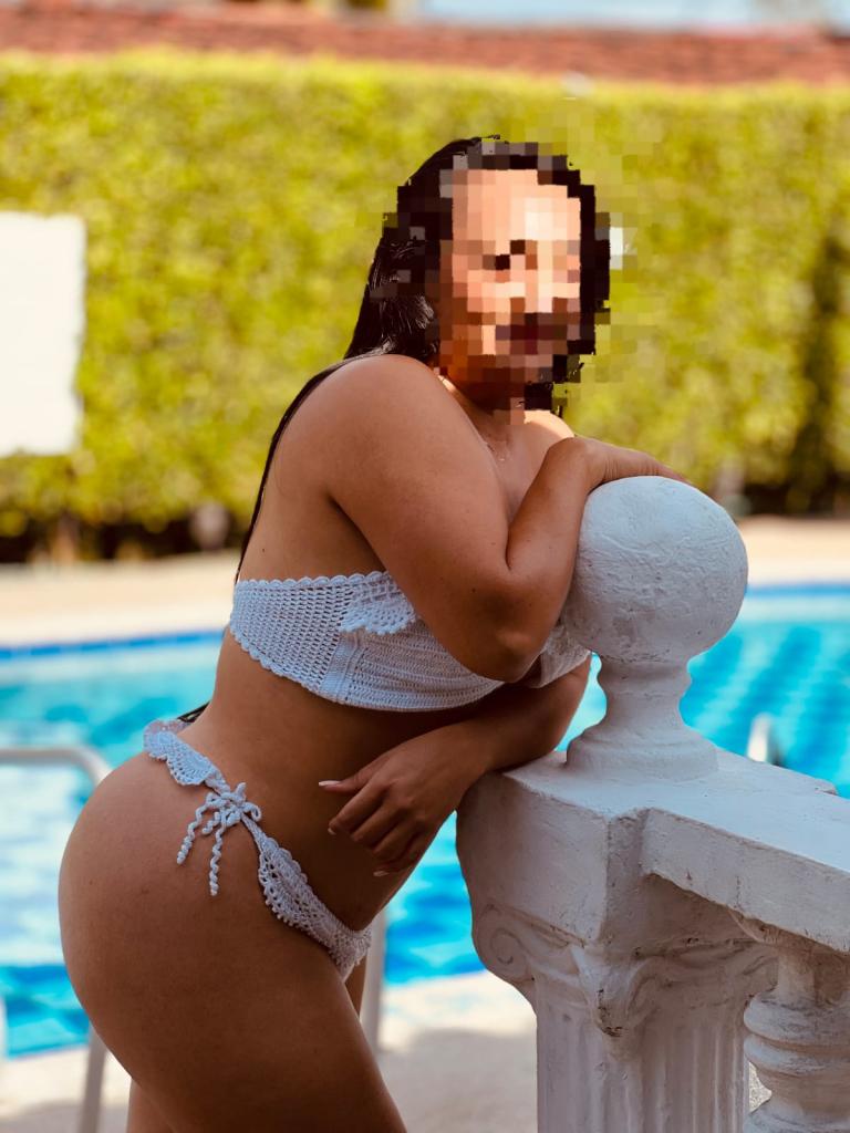 611570054: Chica busca chico en Alicante