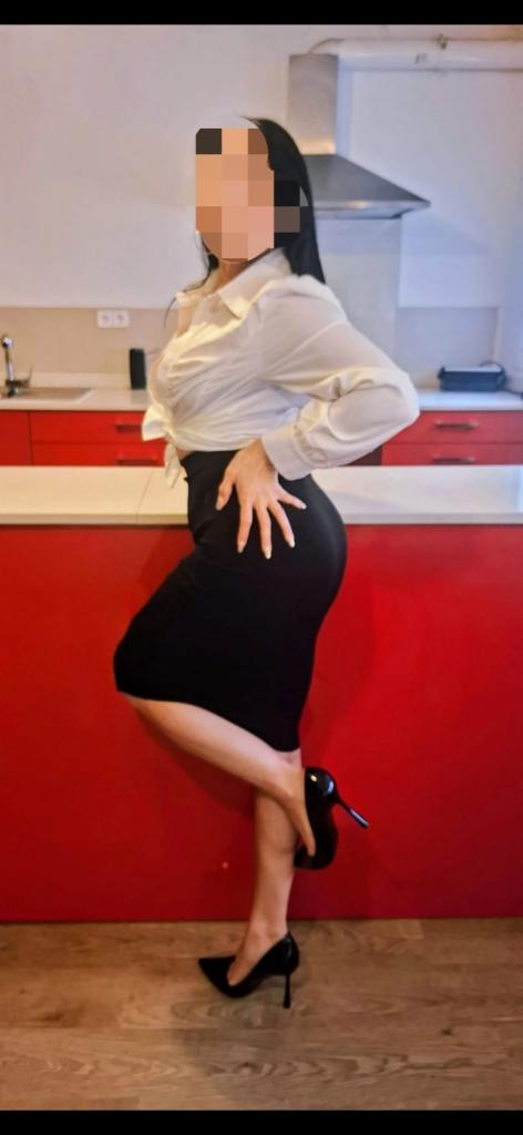 Chica busca chico en Barcelona: 