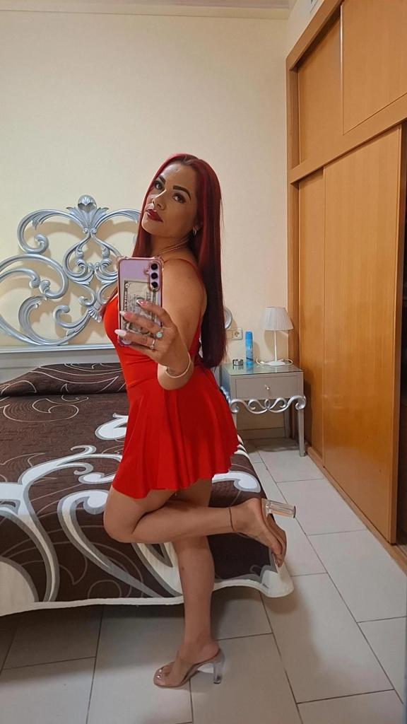 612273317: Chica busca chico en Valencia