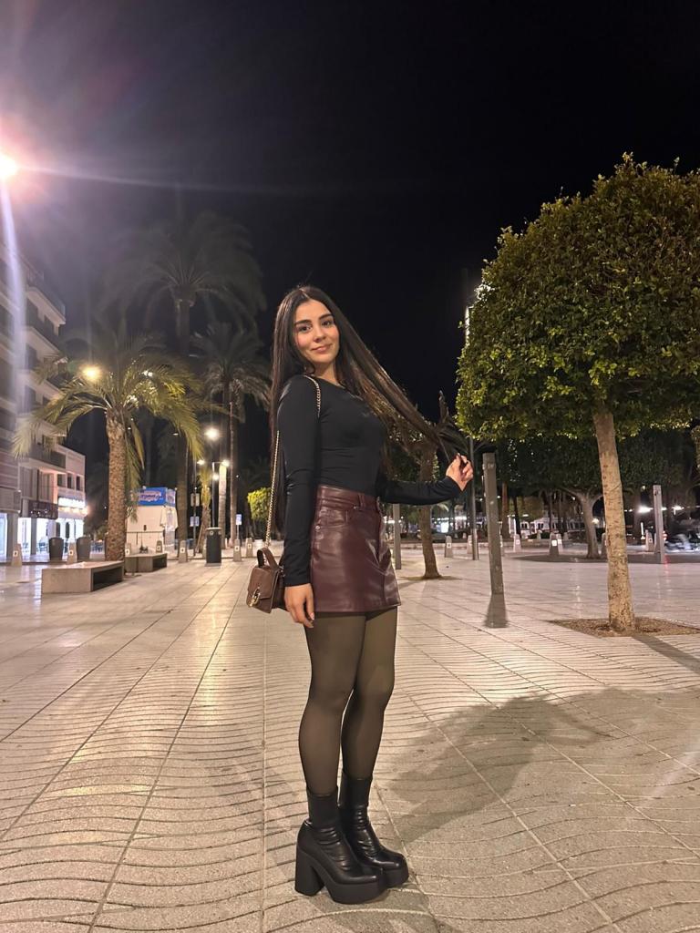 623753152: Chica busca chico en Mallorca