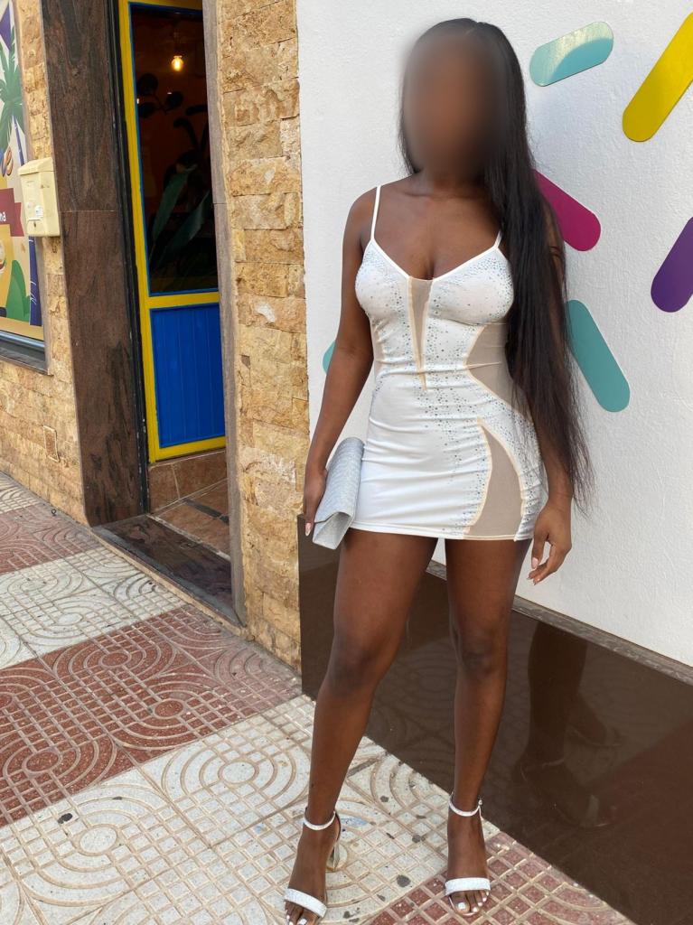 Chica busca chico en Alicante: 