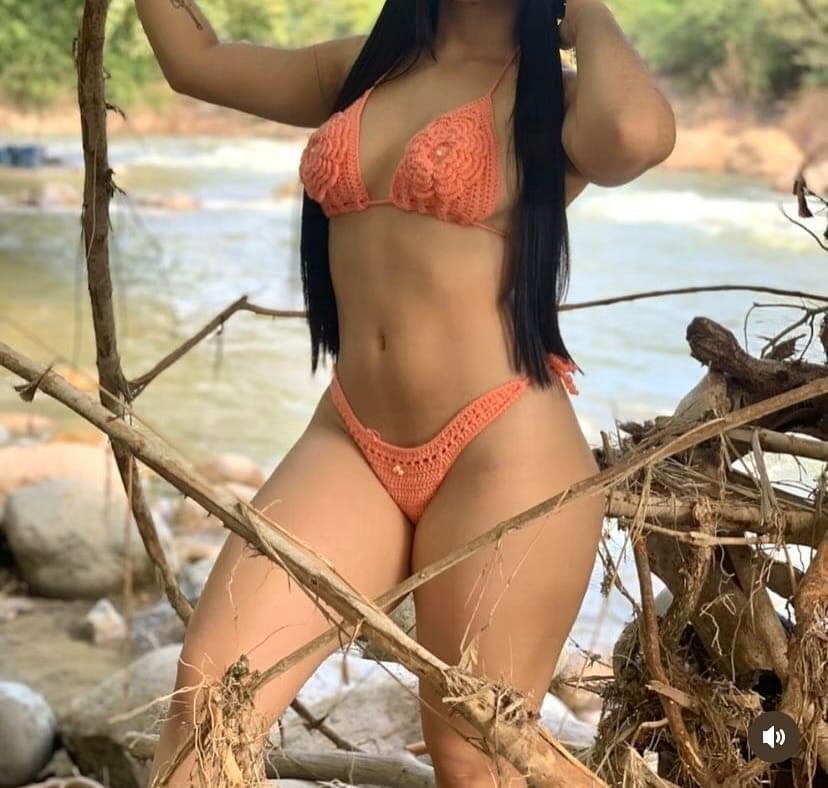 Chica busca chico en Málaga: Chica busca chico