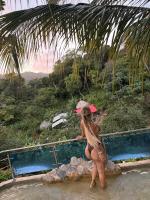 611232410: Chica busca chico en Cádiz