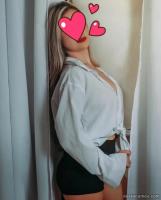 722538671: Chica busca chico en Sevilla