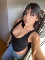 647301492: Chica busca chico en Gerona