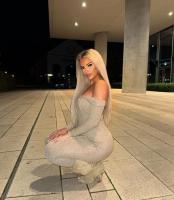 671835119: Chica busca chico en Málaga