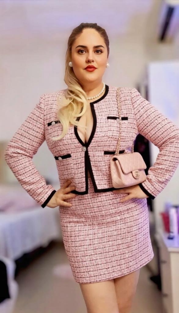 Chica busca chico en Barcelona: 