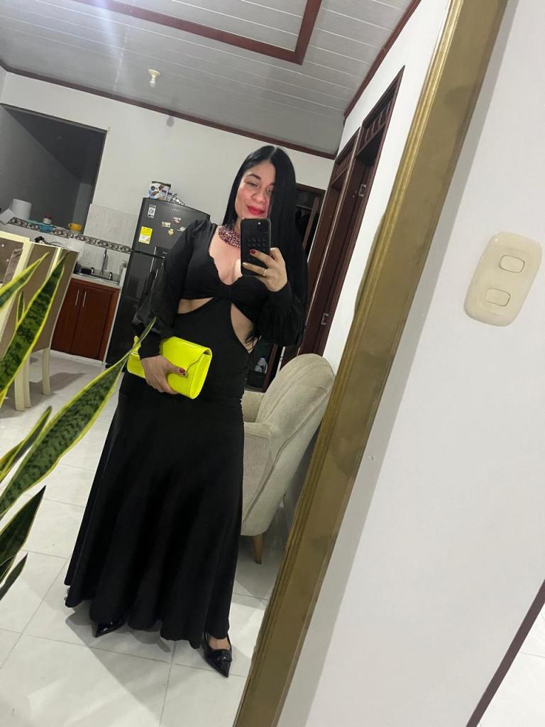 Chica busca chico en Tenerife: 