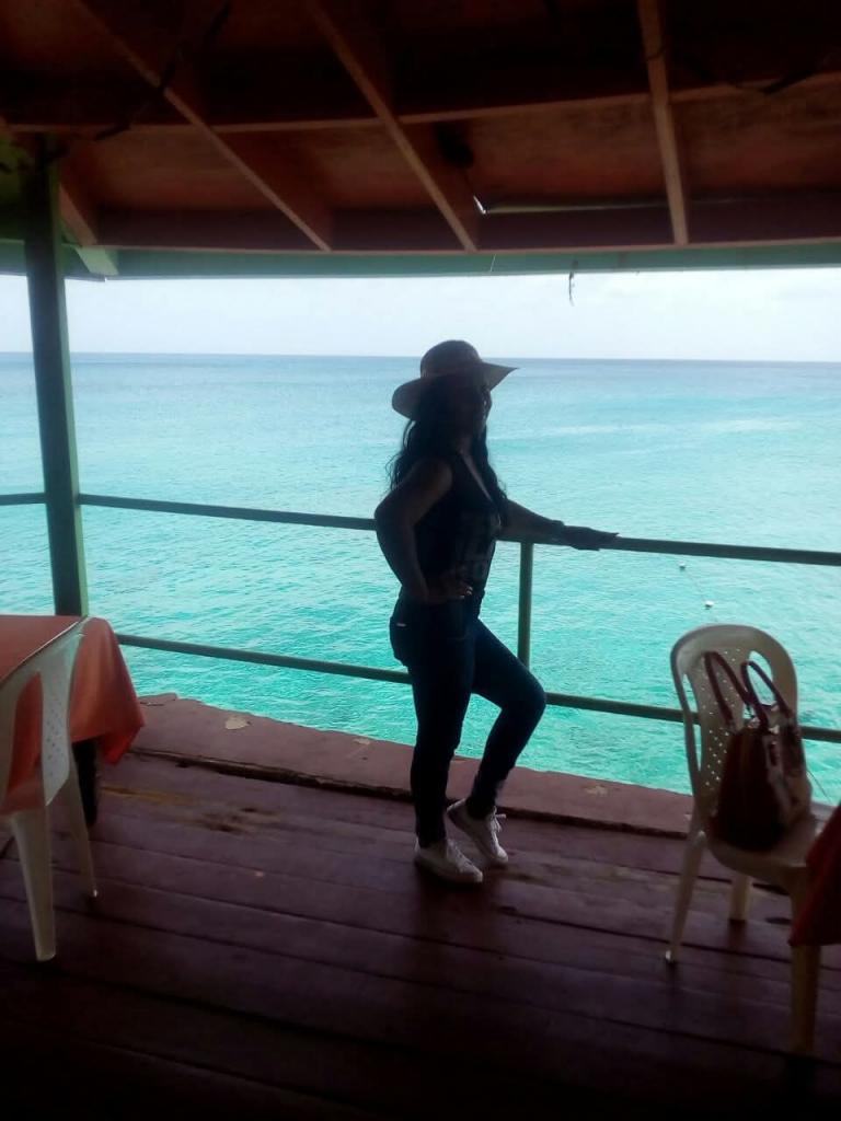 612277753: Chica busca chico en Córdoba