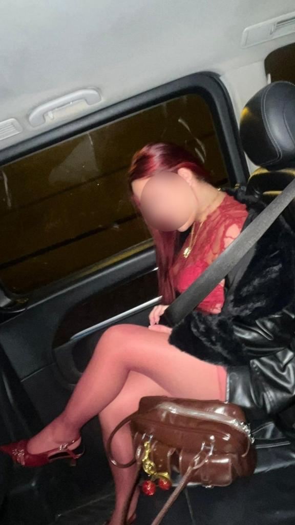 Chica busca chico en Valencia: Chica busca chico