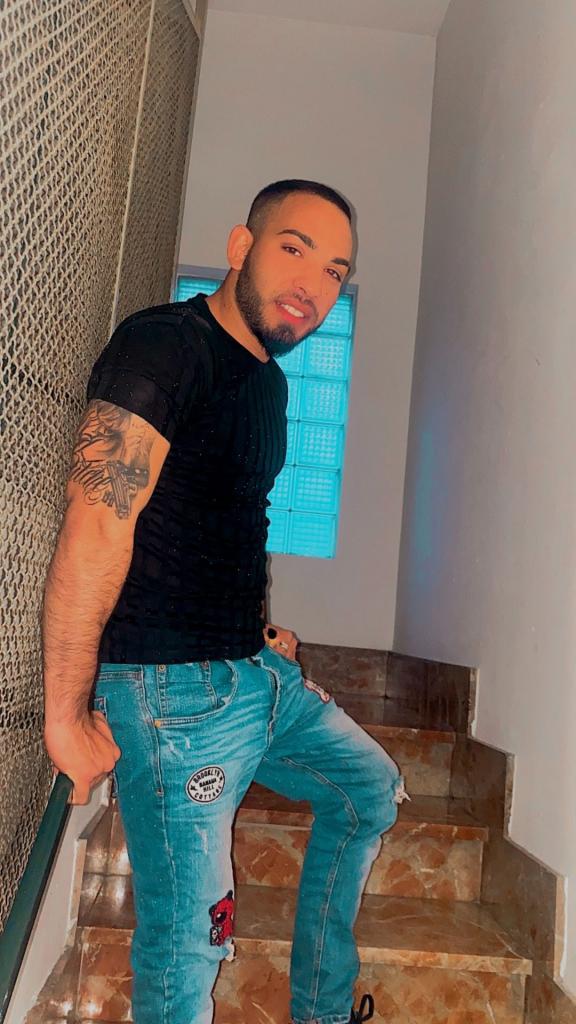 Chico busca chica en Mallorca: 