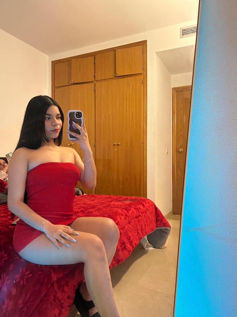 Chica busca chico en Alicante: 