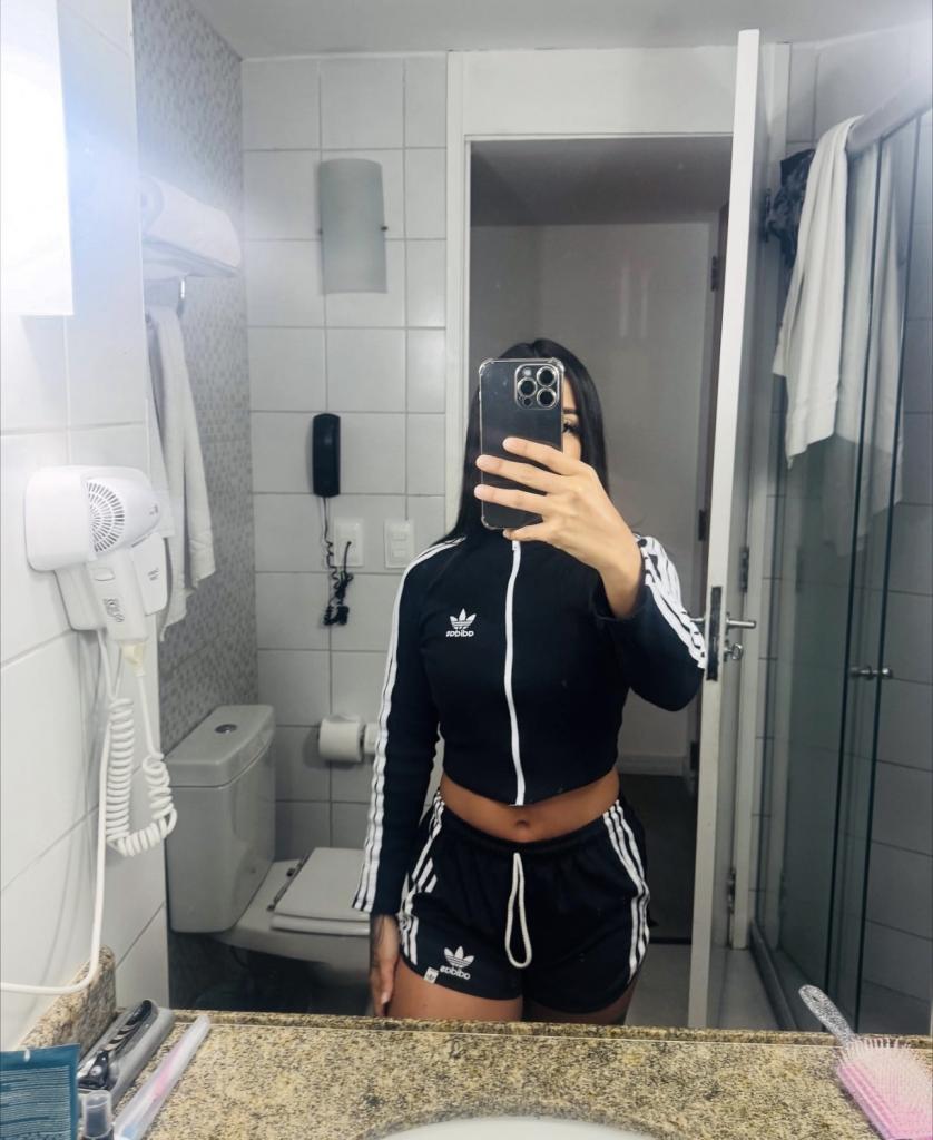 637660288: Chica busca chico en Almería
