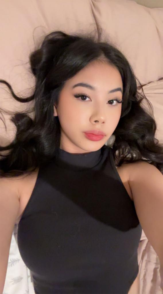 Chica busca chico en Barcelona: Chica busca chico