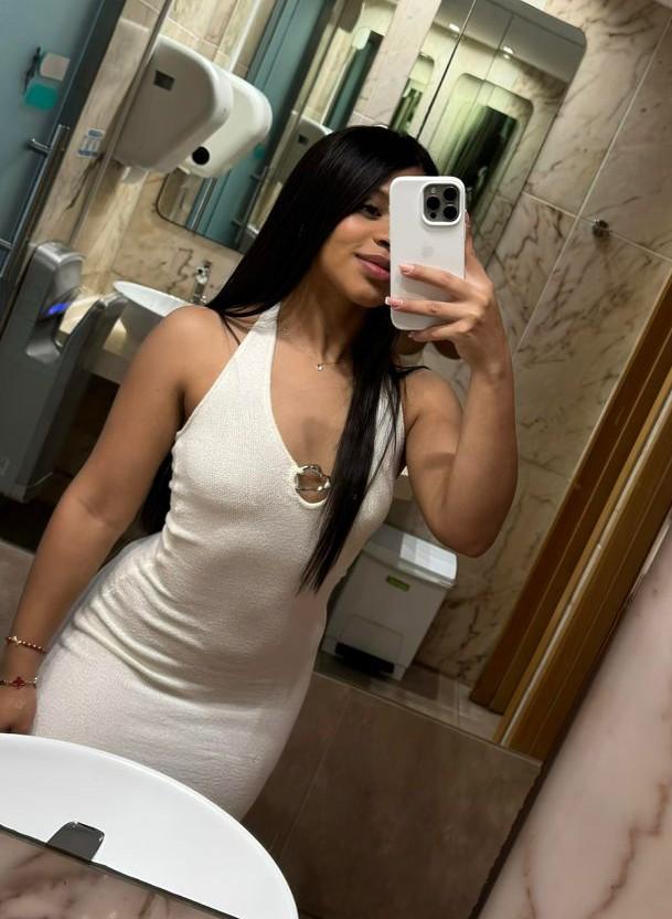 Chica busca chico en Barcelona: 