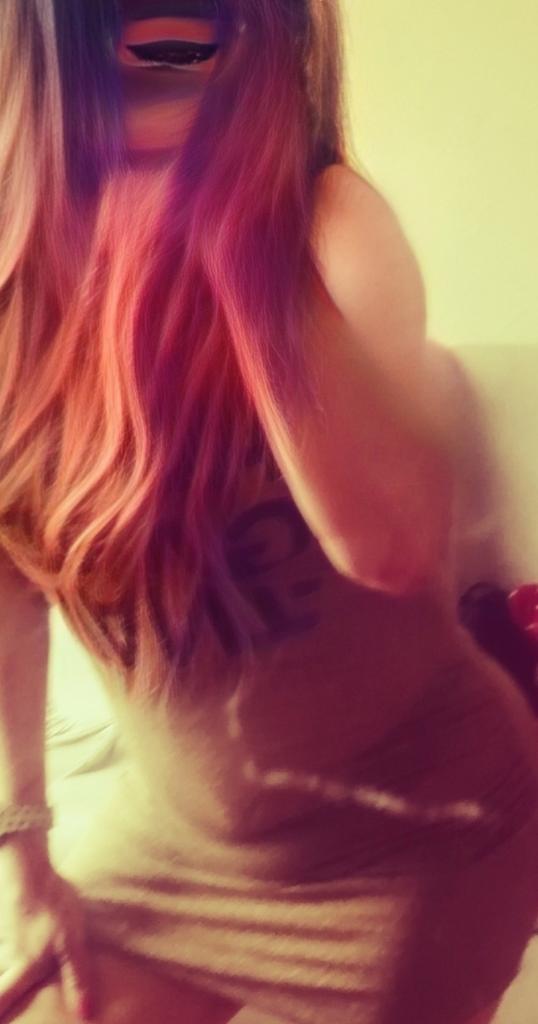 631826496: Chica busca chico en Alicante