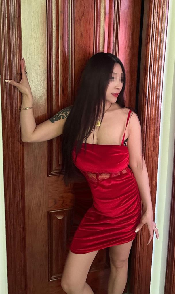 614788247: Chica busca chico en Madrid