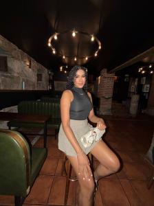 607408927: Chica busca chico en Valladolid