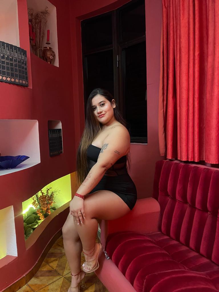 604183311: Chica busca chico en Mallorca