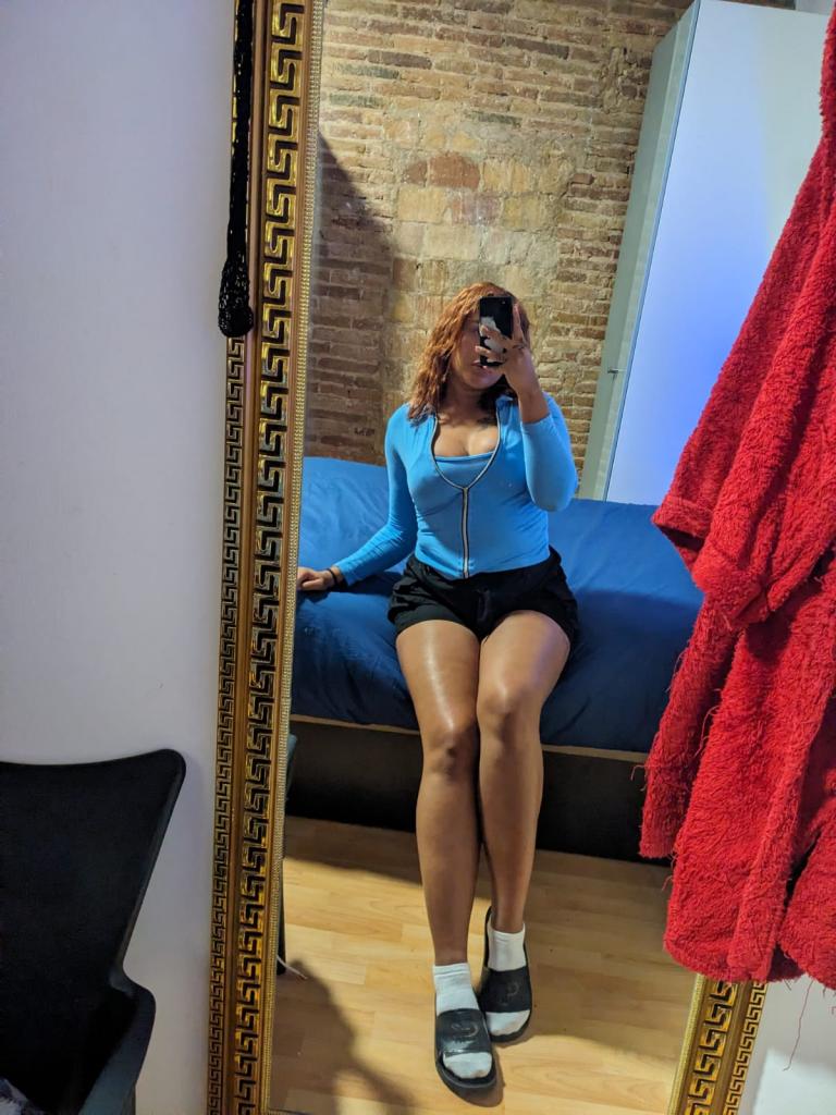 632390497: Chica busca chico en Madrid