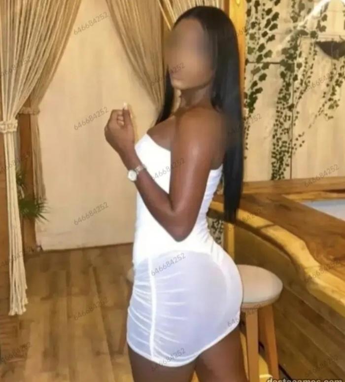 Chica busca chico en Murcia: 