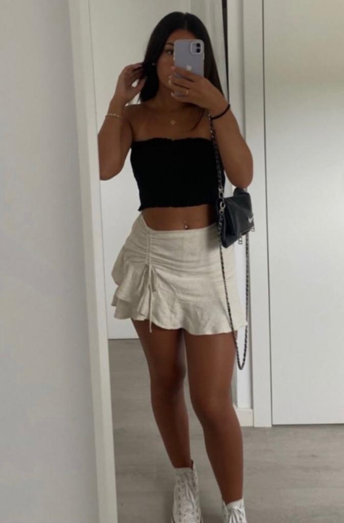 Chica busca chico en Castellón: 