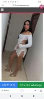 620231870: Chica busca chico en Sevilla