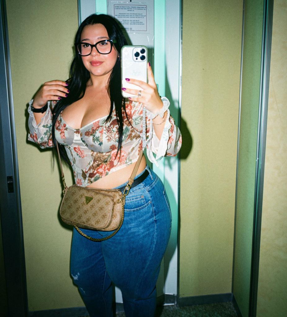 Chica busca chico en Tenerife: 