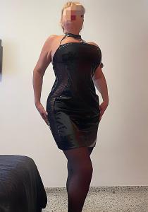 Chica busca chico en Tenerife: 