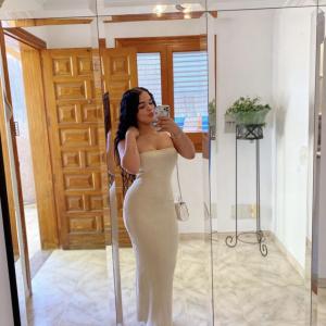 674024439: Chica busca chico en Orense