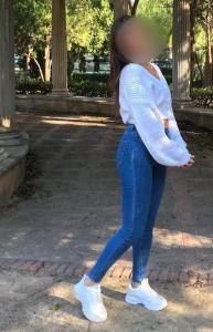 635637132: Chica busca chico en Madrid