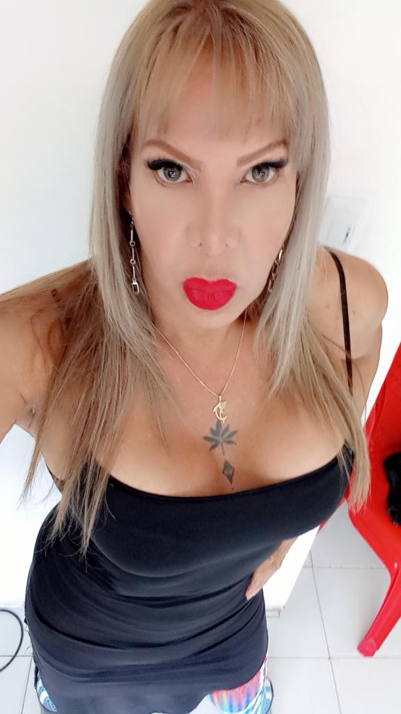 673528676: Travesti en Gerona