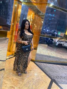 742093506: Chica busca chico en La Coruña